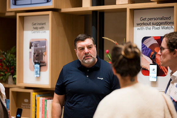 0290__12-1-25_Inkling-LLC-Google-Store_Georgetown-DC-Event-Photojournalism-event-photography