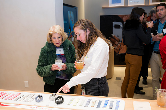 0347__12-1-25_Inkling-LLC-Google-Store_Georgetown-DC-Event-Photojournalism-event-photography