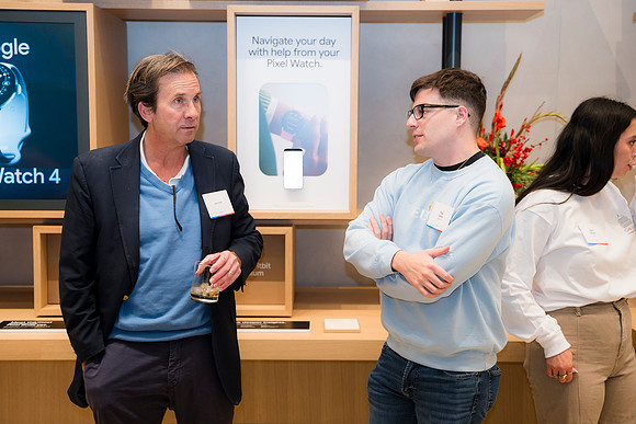 0357__12-1-25_Inkling-LLC-Google-Store_Georgetown-DC-Event-Photojournalism-event-photography