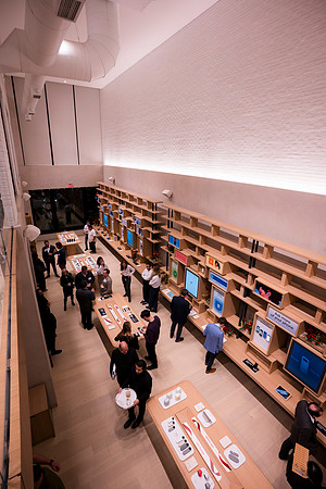 0392__12-1-25_Inkling-LLC-Google-Store_Georgetown-DC-Event-Photojournalism-event-photography