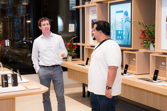 0395__12-1-25_Inkling-LLC-Google-Store_Georgetown-DC-Event-Photojournalism-event-photography