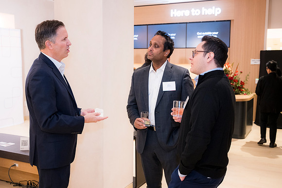 0411__12-1-25_Inkling-LLC-Google-Store_Georgetown-DC-Event-Photojournalism-event-photography