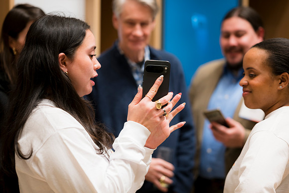 0460__12-1-25_Inkling-LLC-Google-Store_Georgetown-DC-Event-Photojournalism-event-photography