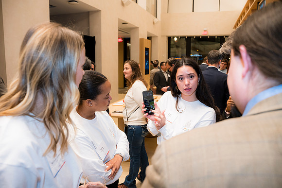 0475__12-1-25_Inkling-LLC-Google-Store_Georgetown-DC-Event-Photojournalism-event-photography