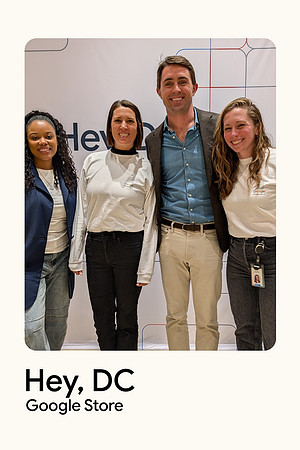 0030__12-1-25_Inkling-LLC-Google-Store-Google-Pixel-Step-Repeat_Georgetown-DC-Event-Photojournalism-event-photography