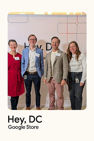 0046__12-1-25_Inkling-LLC-Google-Store-Google-Pixel-Step-Repeat_Georgetown-DC-Event-Photojournalism-event-photography