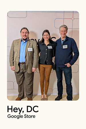 0066__12-1-25_Inkling-LLC-Google-Store-Google-Pixel-Step-Repeat_Georgetown-DC-Event-Photojournalism-event-photography