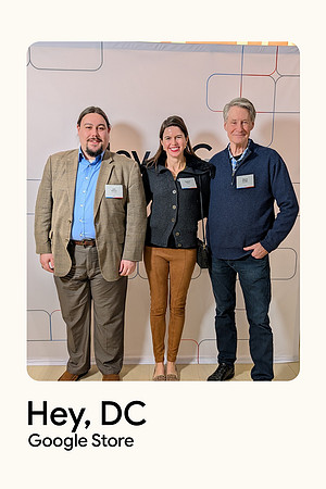 0067__12-1-25_Inkling-LLC-Google-Store-Google-Pixel-Step-Repeat_Georgetown-DC-Event-Photojournalism-event-photography