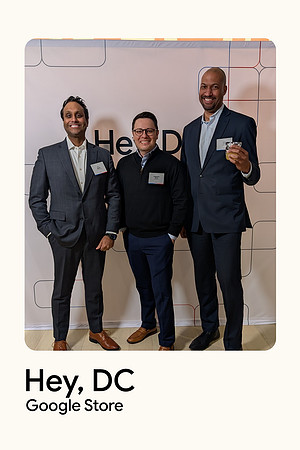 0079__12-1-25_Inkling-LLC-Google-Store-Google-Pixel-Step-Repeat_Georgetown-DC-Event-Photojournalism-event-photography