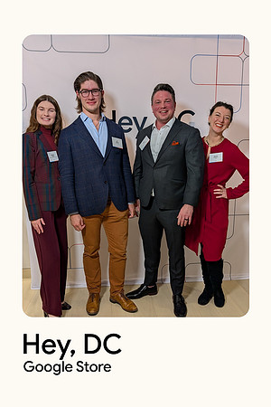 0080__12-1-25_Inkling-LLC-Google-Store-Google-Pixel-Step-Repeat_Georgetown-DC-Event-Photojournalism-event-photography