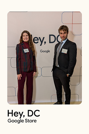 0103__12-1-25_Inkling-LLC-Google-Store-Google-Pixel-Step-Repeat_Georgetown-DC-Event-Photojournalism-event-photography