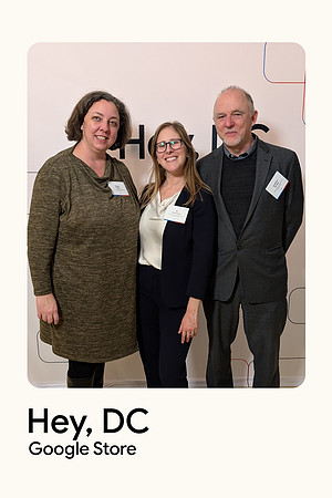 0118__12-1-25_Inkling-LLC-Google-Store-Google-Pixel-Step-Repeat_Georgetown-DC-Event-Photojournalism-event-photography