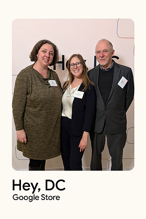 0119__12-1-25_Inkling-LLC-Google-Store-Google-Pixel-Step-Repeat_Georgetown-DC-Event-Photojournalism-event-photography