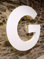 0124__12-1-25_Inkling-LLC-Google-Store-Google-Pixel-Step-Repeat_Georgetown-DC-Event-Photojournalism-event-photography