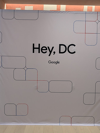 0145__12-1-25_Inkling-LLC-Google-Store-Google-Pixel-Step-Repeat_Georgetown-DC-Event-Photojournalism-event-photography