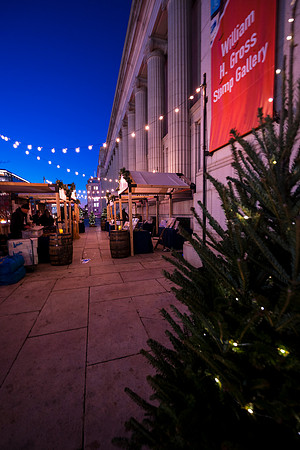 0053__12-3-25_Hyatt-Hotel-DC-Holiday-Party-Postal-Museum-Washington-DC-Event-Photojournalism-event-photography