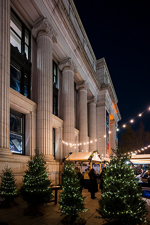 0165__12-3-25_Hyatt-Hotel-DC-Holiday-Party-Postal-Museum-Washington-DC-Event-Photojournalism-event-photography