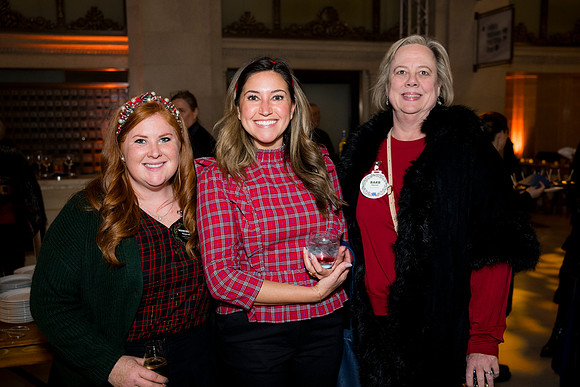 0186__12-3-25_Hyatt-Hotel-DC-Holiday-Party-Postal-Museum-Washington-DC-Event-Photojournalism-event-photography