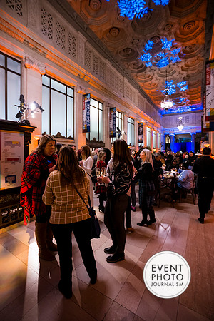0258__12-3-25_Hyatt-Hotel-DC-Holiday-Party-Postal-Museum-Washington-DC-Event-Photojournalism-event-photography