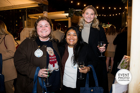 0294__12-3-25_Hyatt-Hotel-DC-Holiday-Party-Postal-Museum-Washington-DC-Event-Photojournalism-event-photography
