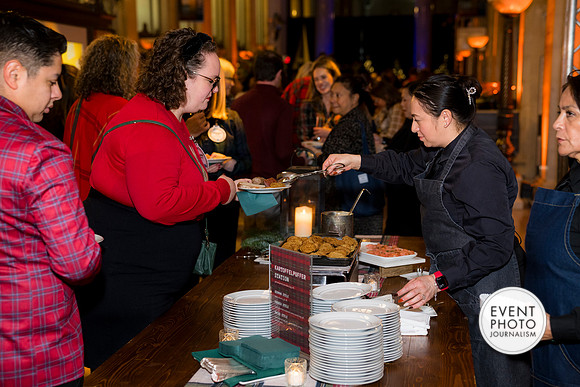 0295__12-3-25_Hyatt-Hotel-DC-Holiday-Party-Postal-Museum-Washington-DC-Event-Photojournalism-event-photography
