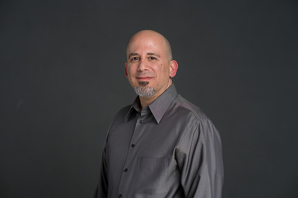 0097__3-7-23_Horizon-Headshot-Station