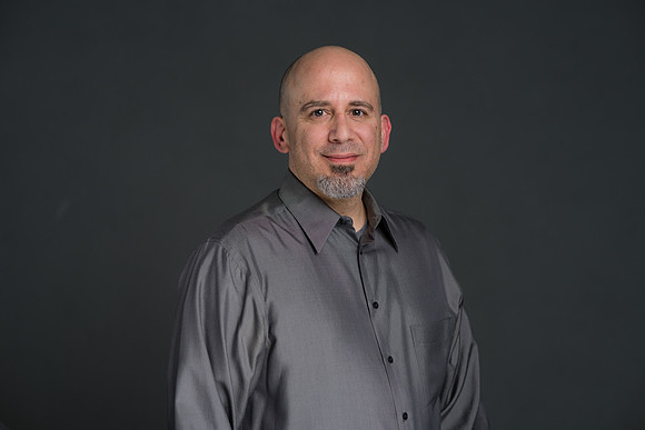 0095__3-7-23_Horizon-Headshot-Station