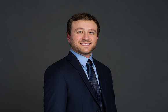 0380__3-7-23_Horizon-Headshot-Station