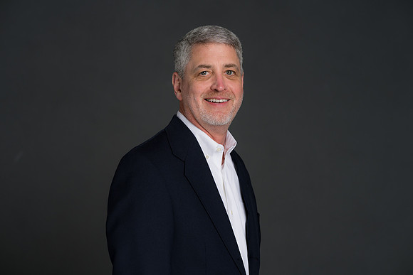 0236__3-7-23_Horizon-Headshot-Station