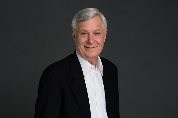 0086__3-7-23_Horizon-Headshot-Station