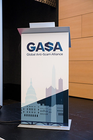 0047_12-3-24_GASA-Amazon-Headquarters-Arlington-Virginia-Event-Photojournalism-event-photography