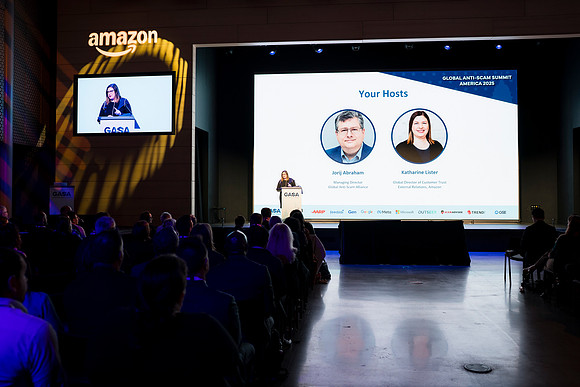 0161_12-3-24_GASA-Amazon-Headquarters-Arlington-Virginia-Event-Photojournalism-event-photography