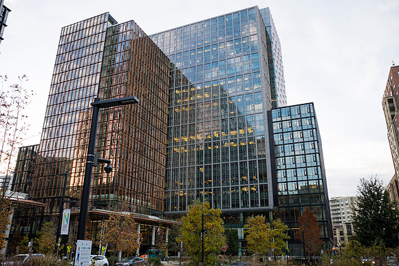 0002_12-4-24_GASA-Amazon-Headquarters-Arlington-Virginia-Event-Photojournalism-event-photography