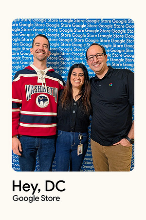 0049__12-4-25-Google-Store--Opening-Georgetown-DC-Google-Pixel-Step-Repeat_Event-Photojournalism-event-photography