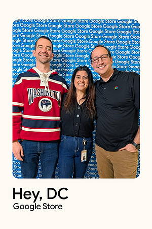 0051__12-4-25-Google-Store--Opening-Georgetown-DC-Google-Pixel-Step-Repeat_Event-Photojournalism-event-photography