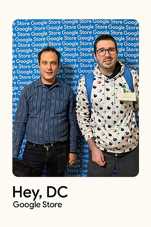 0062__12-4-25-Google-Store--Opening-Georgetown-DC-Google-Pixel-Step-Repeat_Event-Photojournalism-event-photography
