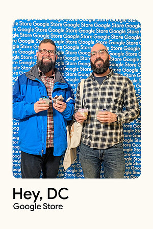 0083__12-4-25-Google-Store--Opening-Georgetown-DC-Google-Pixel-Step-Repeat_Event-Photojournalism-event-photography