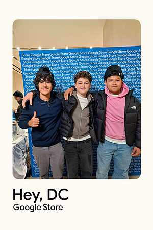 0090__12-4-25-Google-Store--Opening-Georgetown-DC-Google-Pixel-Step-Repeat_Event-Photojournalism-event-photography