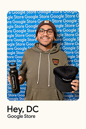 0153__12-4-25-Google-Store--Opening-Georgetown-DC-Google-Pixel-Step-Repeat_Event-Photojournalism-event-photography
