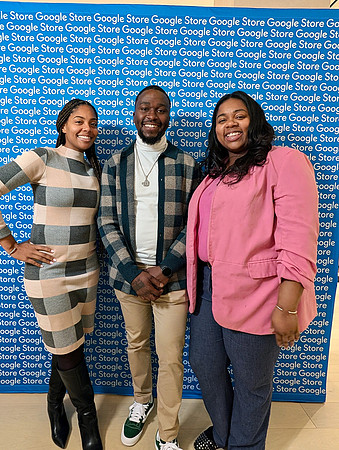 0025__12-4-25-Google-Store--Opening-Georgetown-DC-Google-Pixel-Step-Repeat_Event-Photojournalism-event-photography