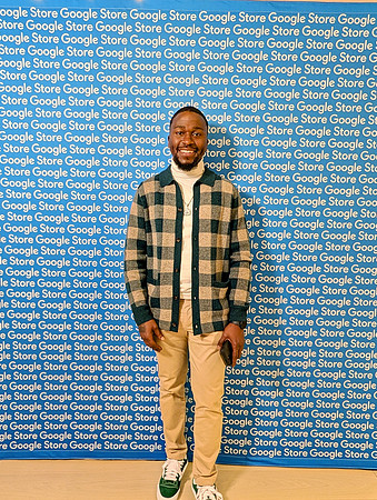 0028__12-4-25-Google-Store--Opening-Georgetown-DC-Google-Pixel-Step-Repeat_Event-Photojournalism-event-photography