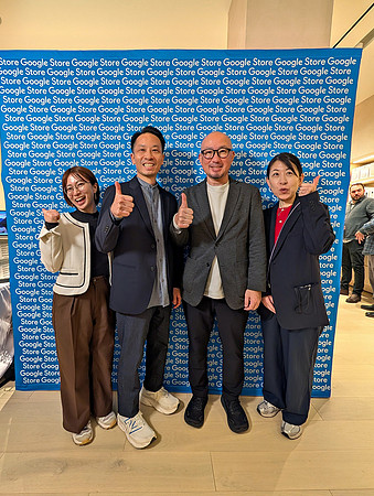 0031__12-4-25-Google-Store--Opening-Georgetown-DC-Google-Pixel-Step-Repeat_Event-Photojournalism-event-photography