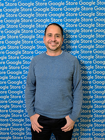 0078__12-4-25-Google-Store--Opening-Georgetown-DC-Google-Pixel-Step-Repeat_Event-Photojournalism-event-photography