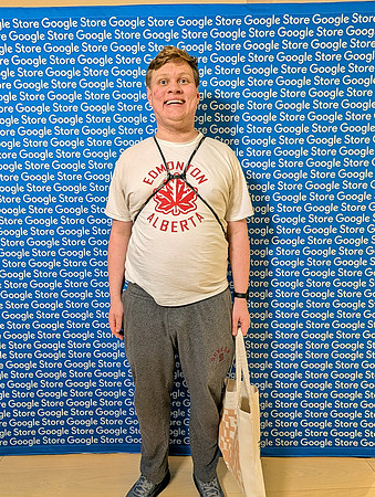0086__12-4-25-Google-Store--Opening-Georgetown-DC-Google-Pixel-Step-Repeat_Event-Photojournalism-event-photography