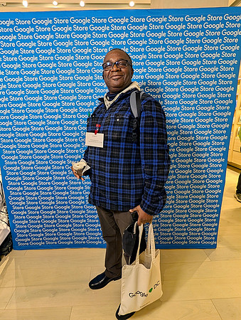0097__12-4-25-Google-Store--Opening-Georgetown-DC-Google-Pixel-Step-Repeat_Event-Photojournalism-event-photography