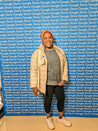 0102__12-4-25-Google-Store--Opening-Georgetown-DC-Google-Pixel-Step-Repeat_Event-Photojournalism-event-photography