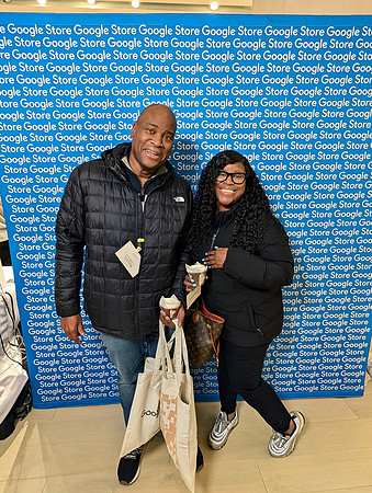 0101__12-4-25-Google-Store--Opening-Georgetown-DC-Google-Pixel-Step-Repeat_Event-Photojournalism-event-photography