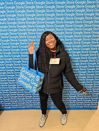 0122__12-4-25-Google-Store--Opening-Georgetown-DC-Google-Pixel-Step-Repeat_Event-Photojournalism-event-photography