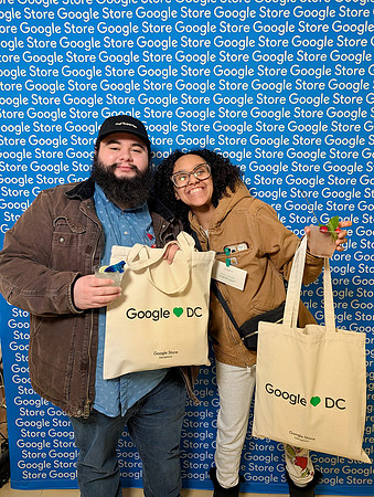 0148__12-4-25-Google-Store--Opening-Georgetown-DC-Google-Pixel-Step-Repeat_Event-Photojournalism-event-photography