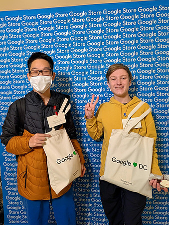 0159__12-4-25-Google-Store--Opening-Georgetown-DC-Google-Pixel-Step-Repeat_Event-Photojournalism-event-photography